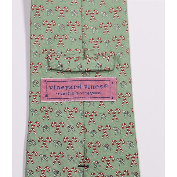 Vineyard Vines Christmas Green Candy Canes Holly Silk Necktie Tie - Picture 5 of 6